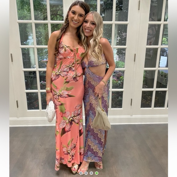 SAYLOR sequin cut out midi dress - Picture 4 of 4